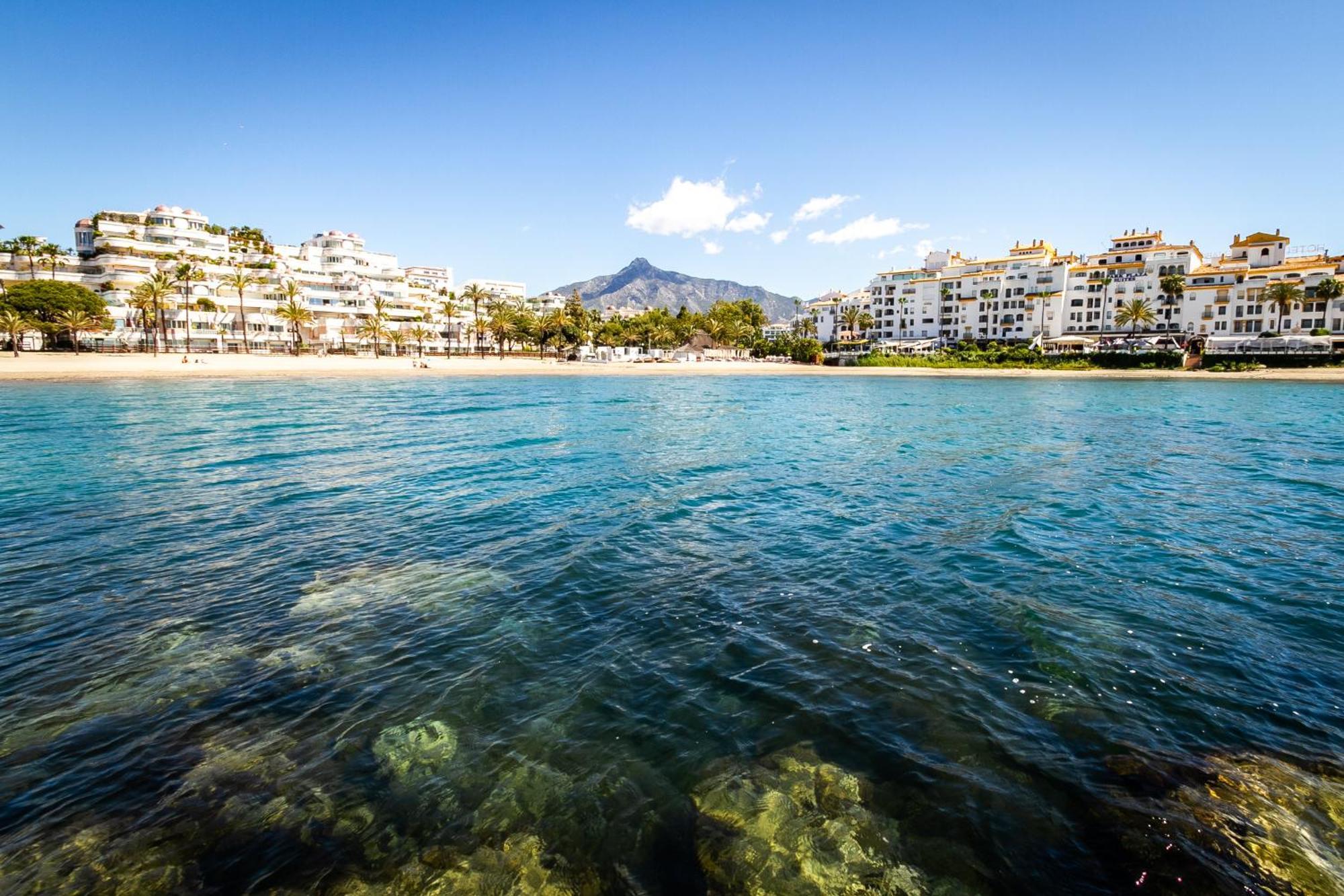 Apartemen Banus - Lily Playas Del Duque Banus