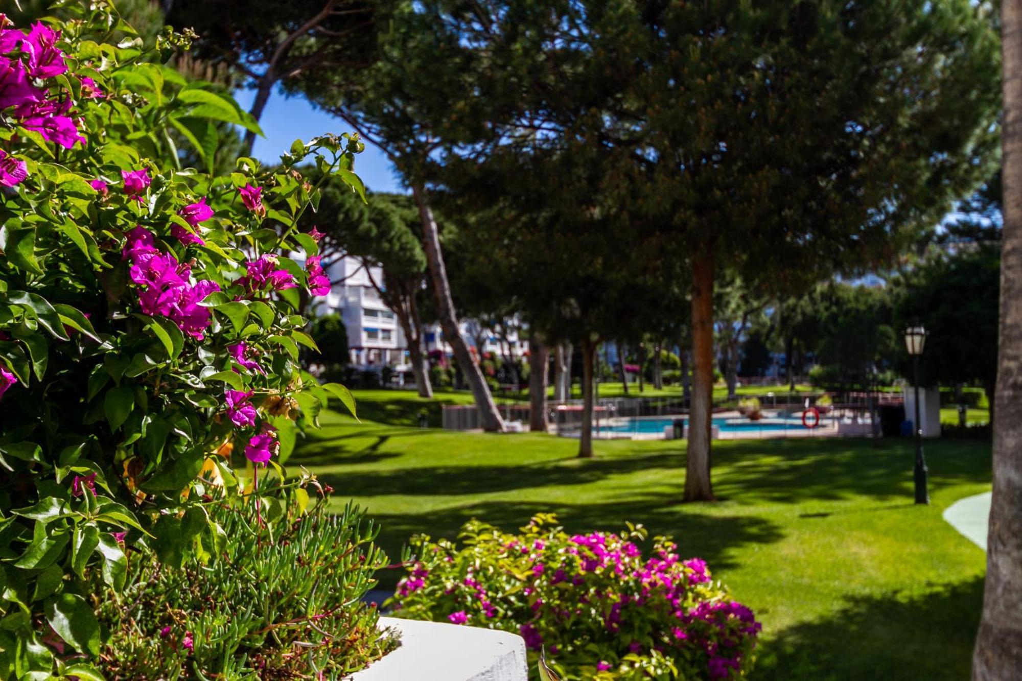 Apartemen Banus - Lily Playas Del Duque Banus *